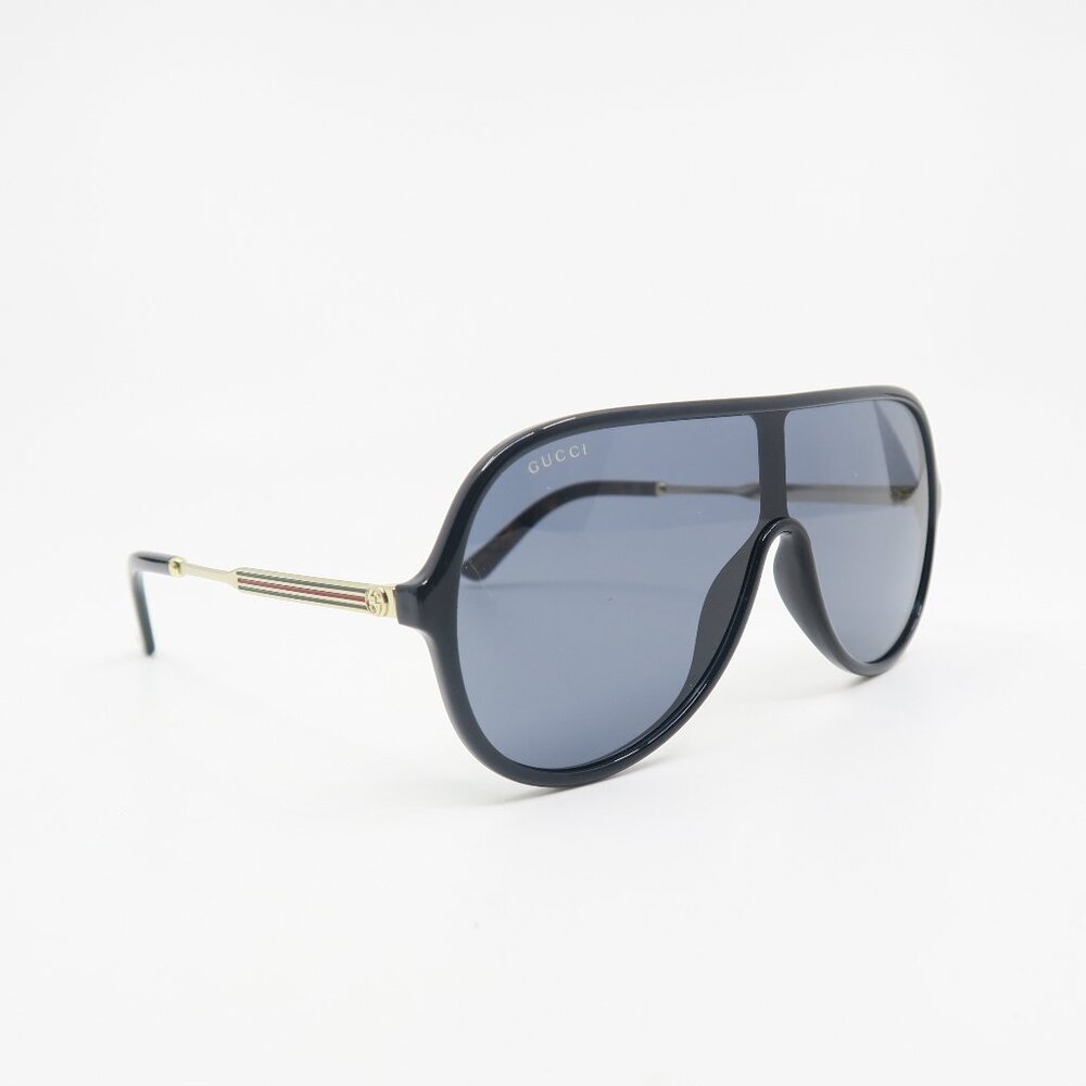 Gucci GG0199S 001 99mm Black Shield, Grey Lens New Unisex Sunglasses.